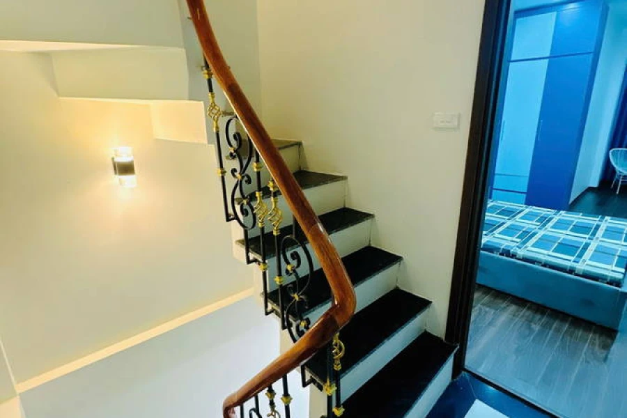 Bán Nhà 4 Tầng Phân Lô Tại Đặng Tiến Đông, Đống Đa, Hà Nội. Em Nam Nhà Thật Ảnh Thật